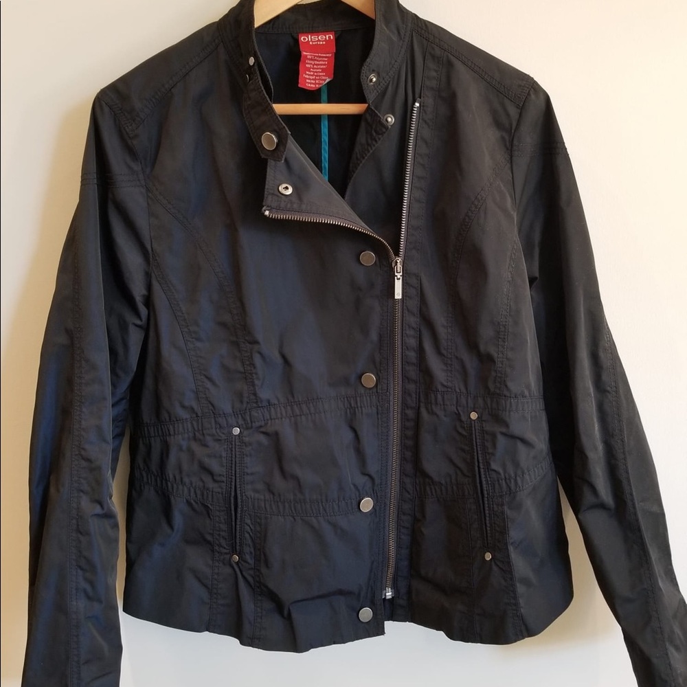 Navy Blue Olsen bomber jacket. Perfect for spring